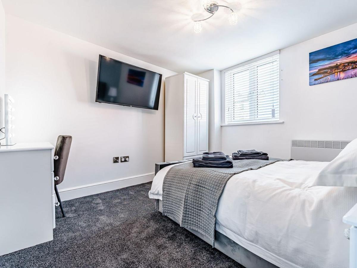 Tower Apartmentウィットビー エクステリア 写真